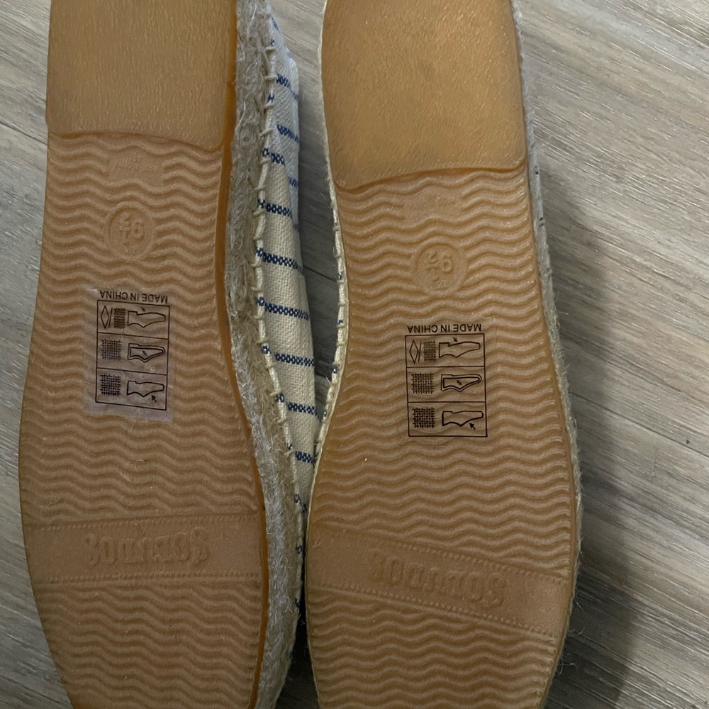 Womens shoes